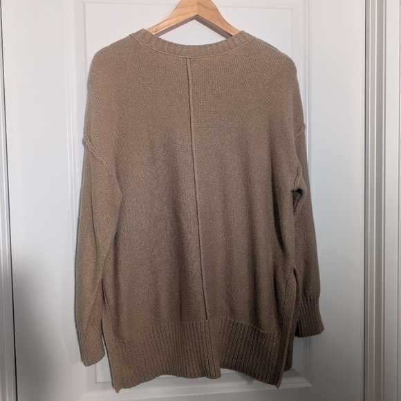 Aerie Oversized Sweater - Picture 2 of 3